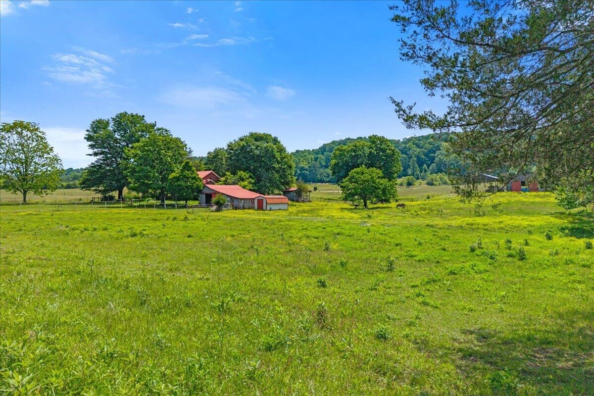 1245 Paint Rock Valley Road Philadelphia TN 37846