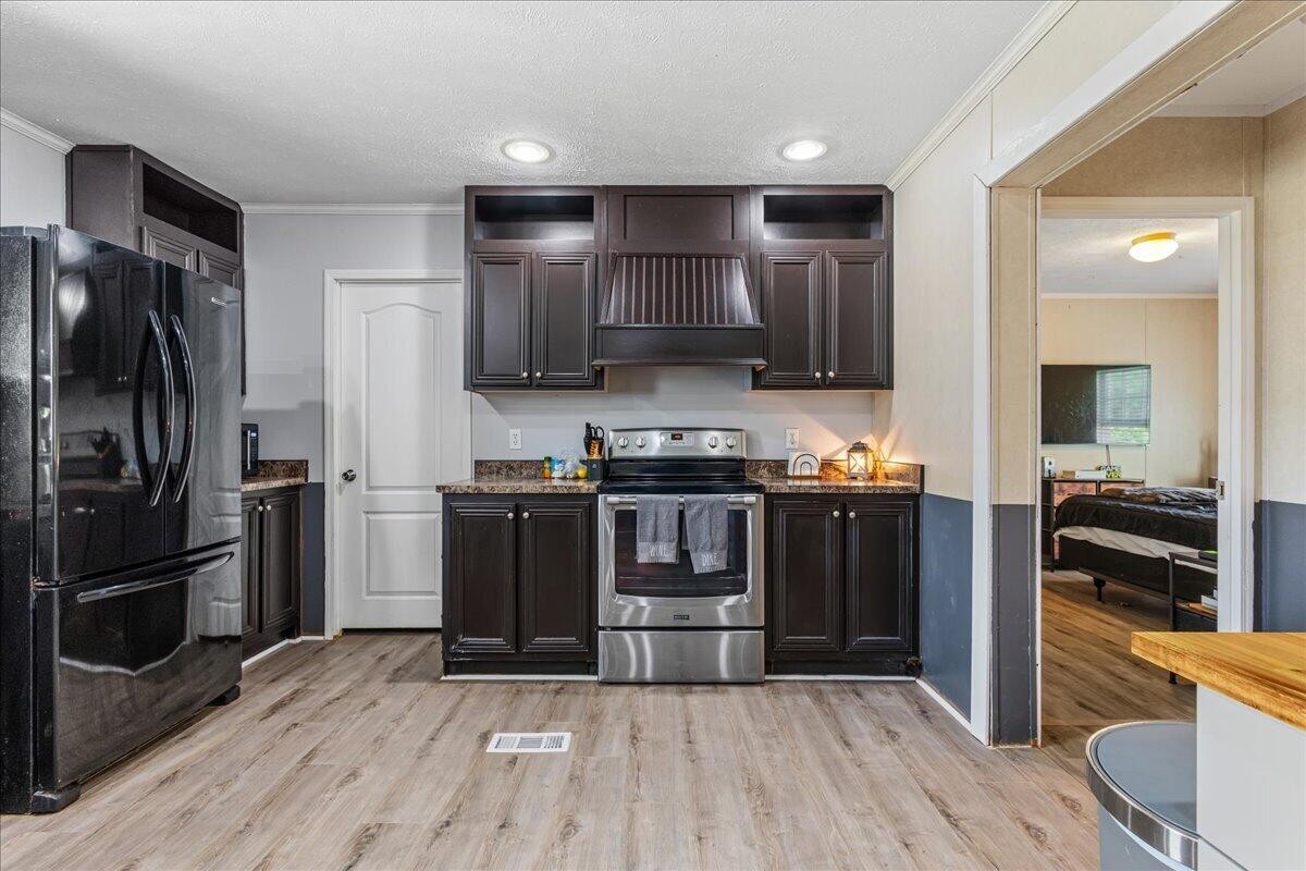 1245 Paint Rock Valley Road Philadelphia TN 37846