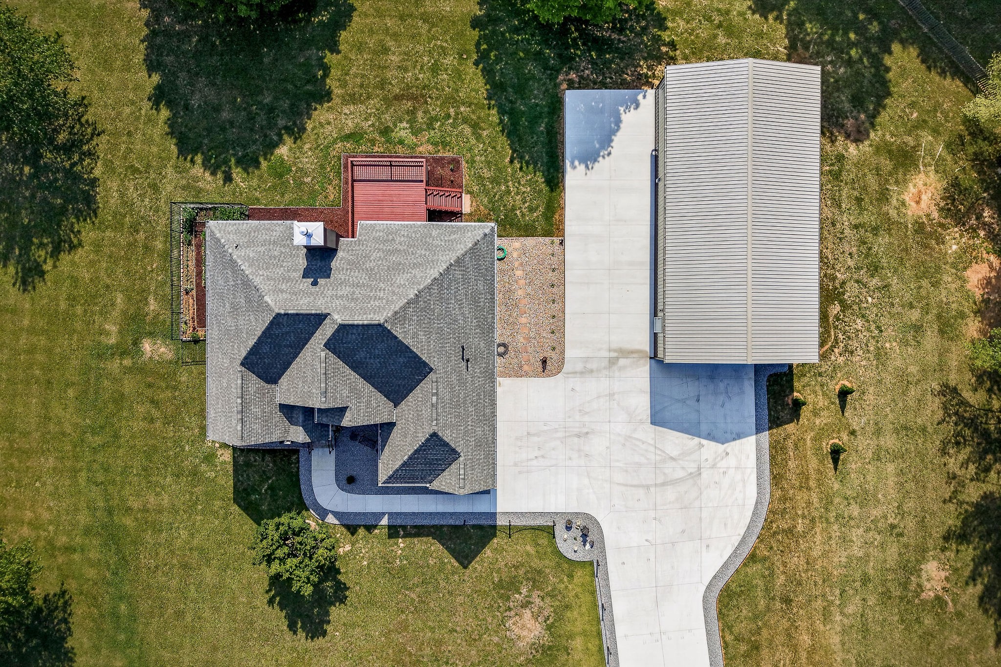 256 Kings Pointe Lane Mcminnville TN 37110