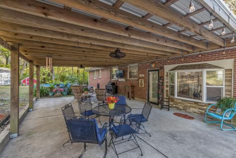 300 Kemper Dr, S Madison TN 37115