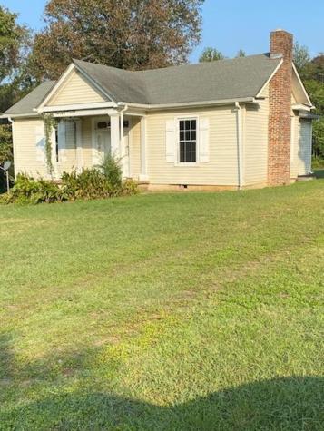 972 Fall River Road Goodspring TN 38460