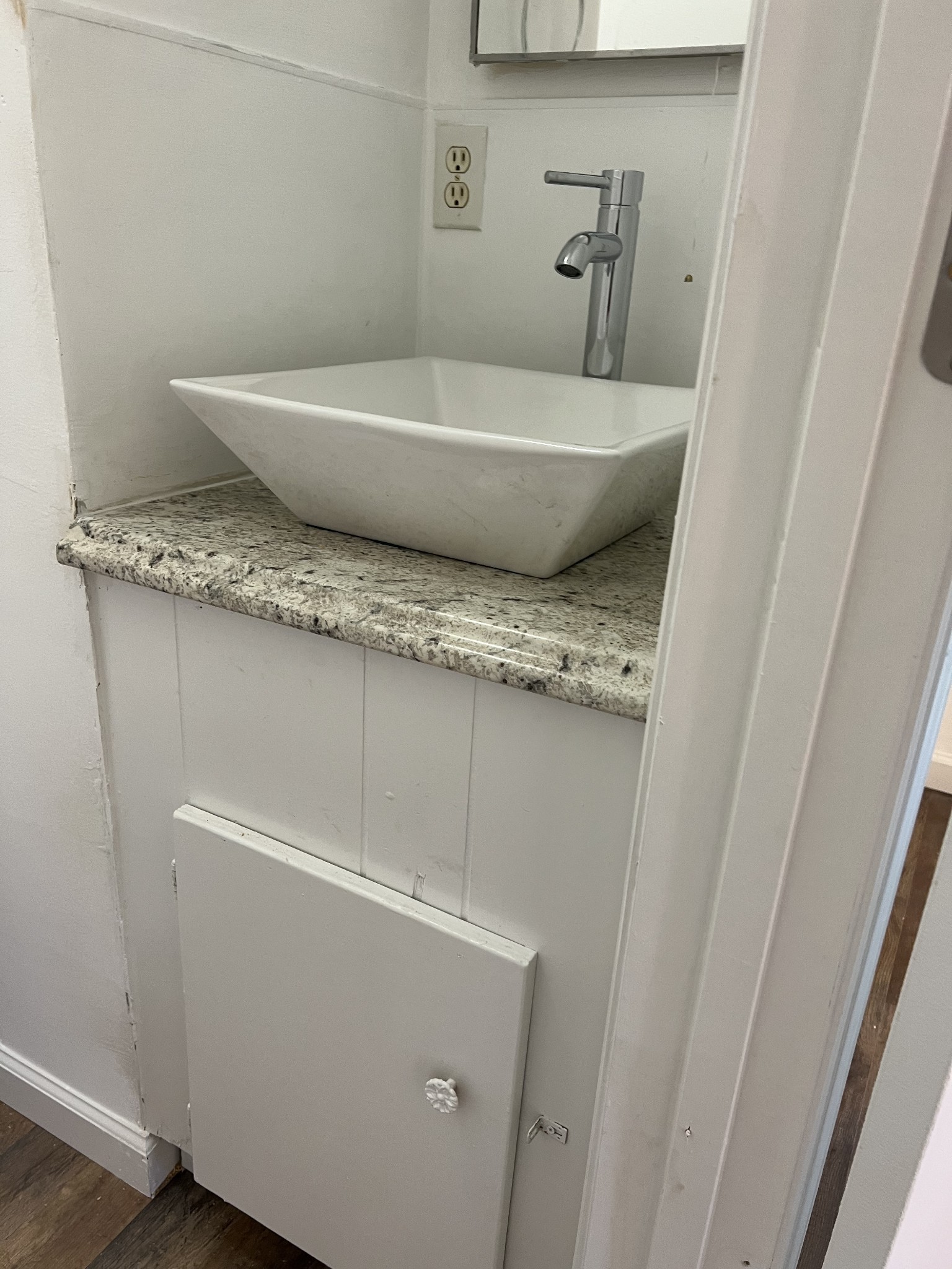 72 Sherwood Vale Cir, NW Mcminnville TN 37110
