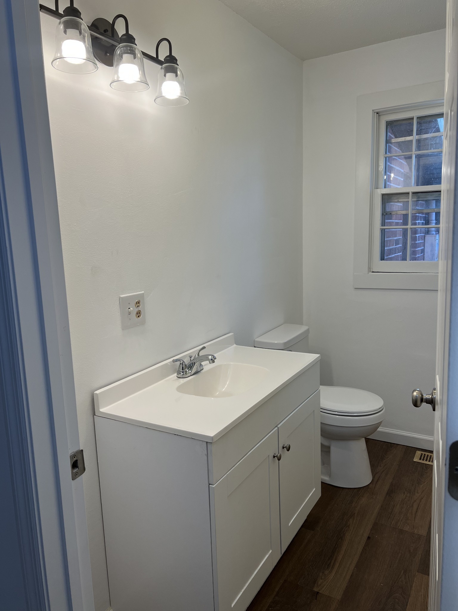 72 Sherwood Vale Cir, NW Mcminnville TN 37110