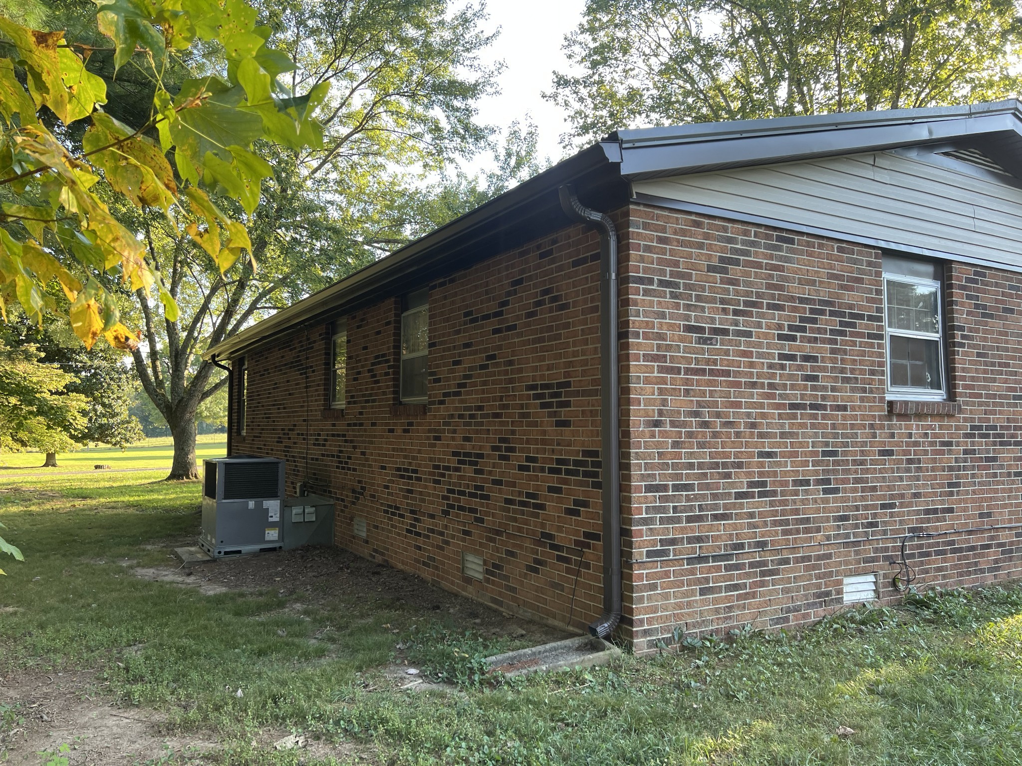 72 Sherwood Vale Cir, NW Mcminnville TN 37110
