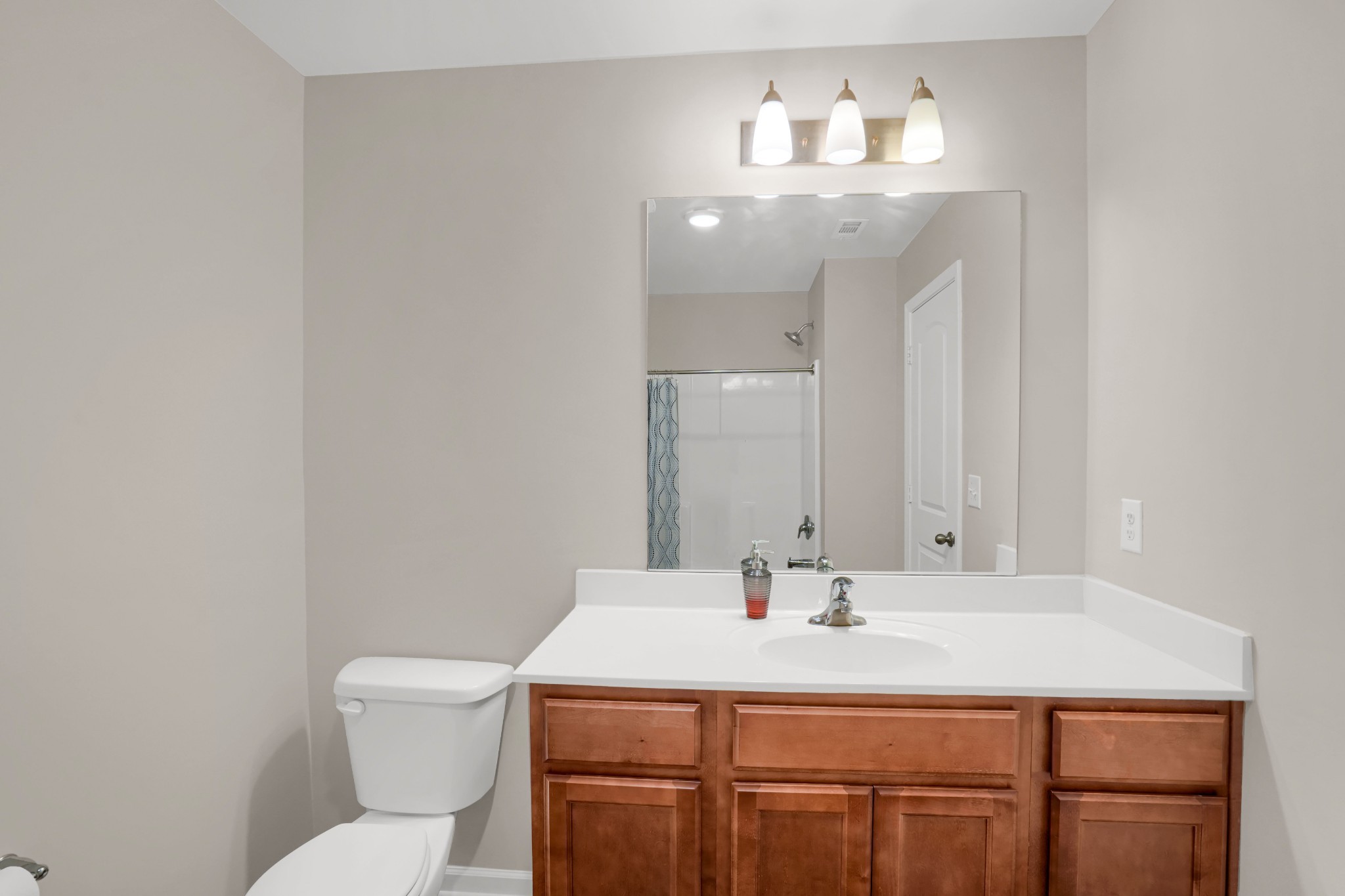 151 Ofner Drive La Vergne TN 37086