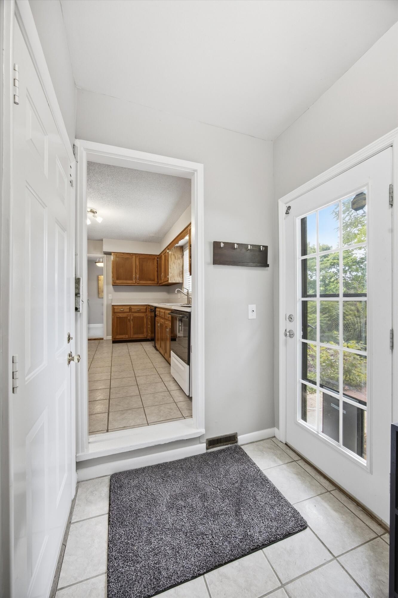 510 Semi Circle Chattanooga TN 37415