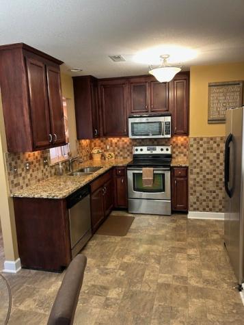 2645 Alex Overlook Way Clarksville TN 37043