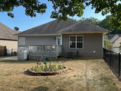2645 Alex Overlook Way Clarksville TN 37043