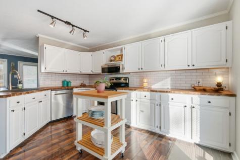 108 Saint James Street Charlotte TN 37036