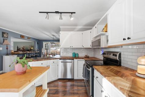 108 Saint James Street Charlotte TN 37036