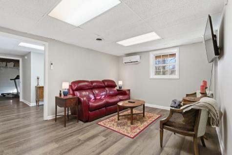108 Saint James Street Charlotte TN 37036