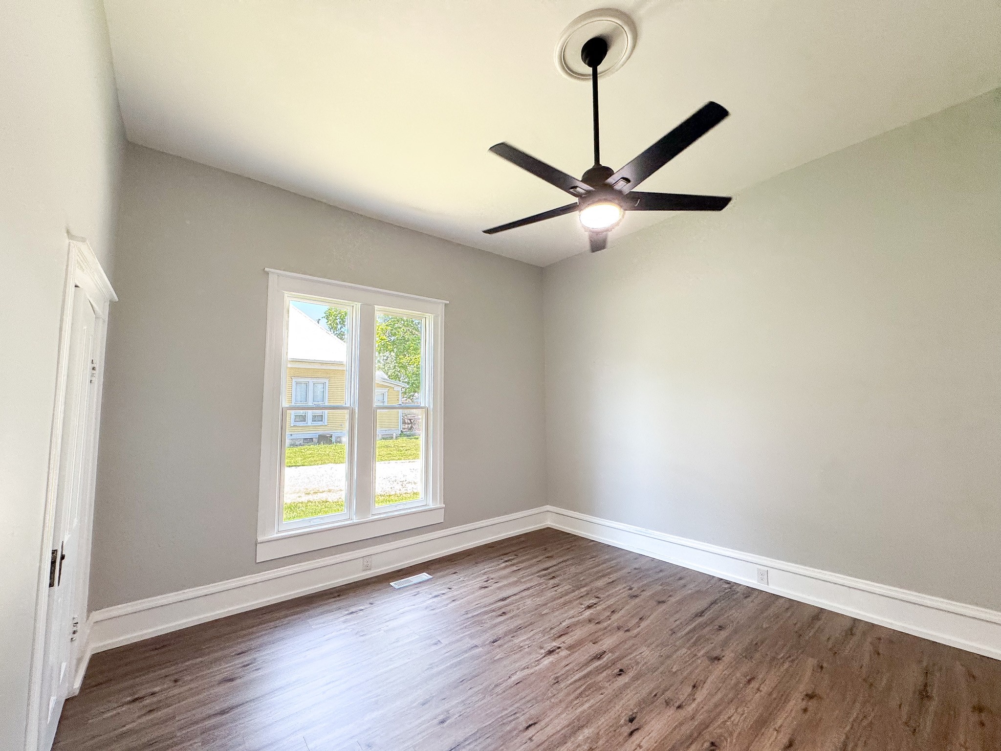 203 College Street Portland TN 37148