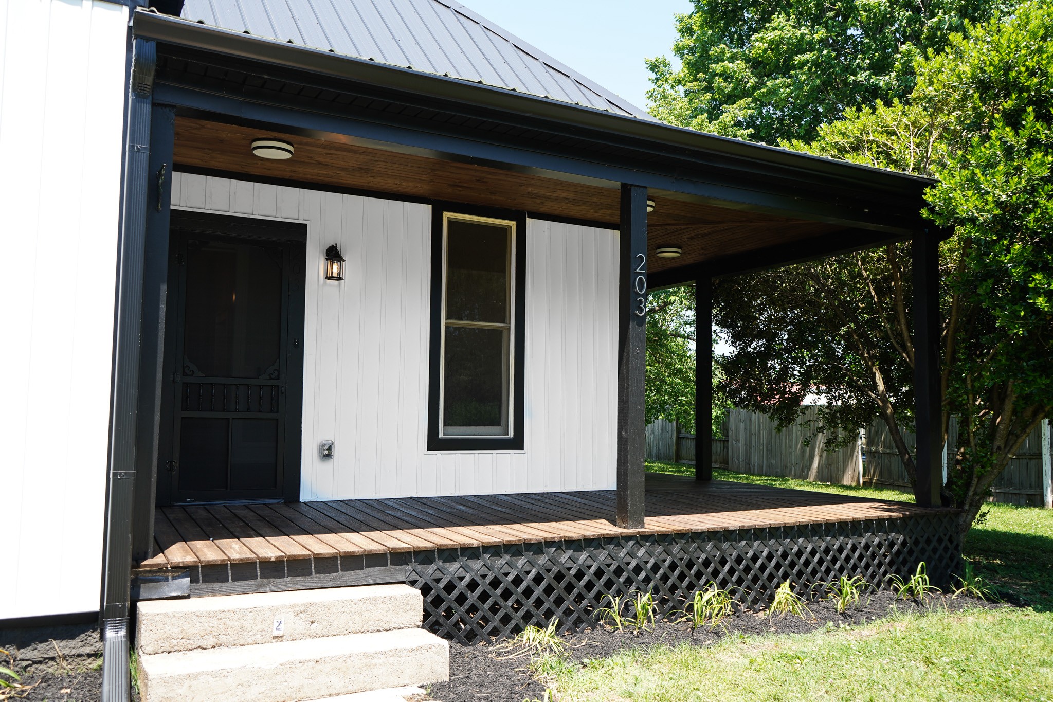 203 College Street Portland TN 37148