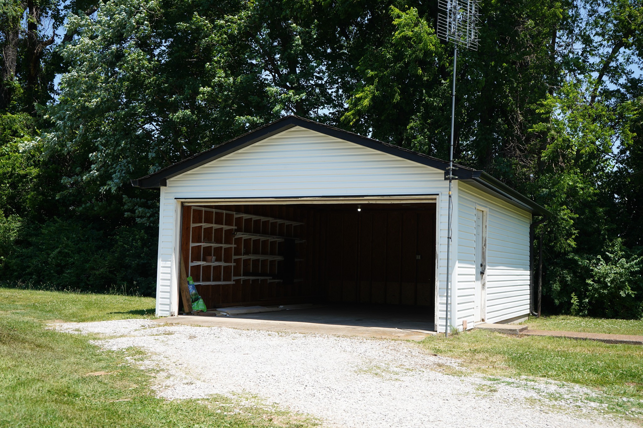 203 College Street Portland TN 37148