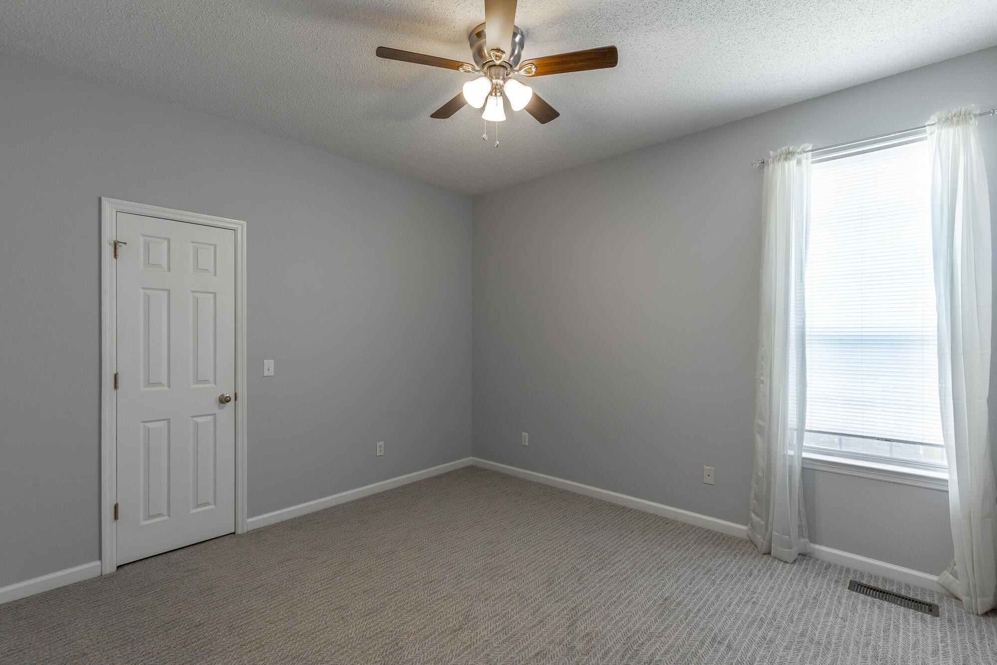 1615 Gunston Hall Road Hixson TN 37343