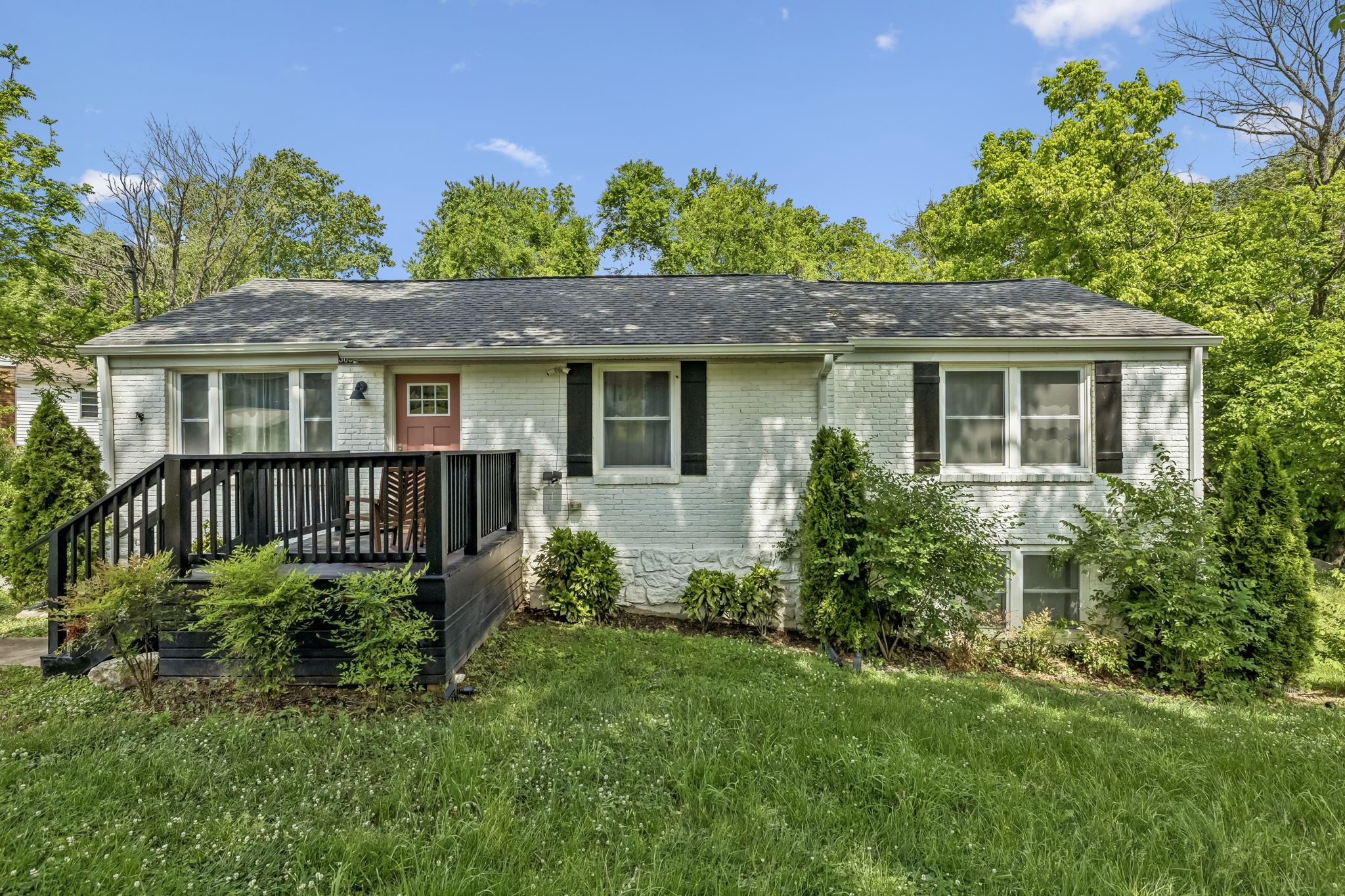300 Finley Drive Nashville TN 37217