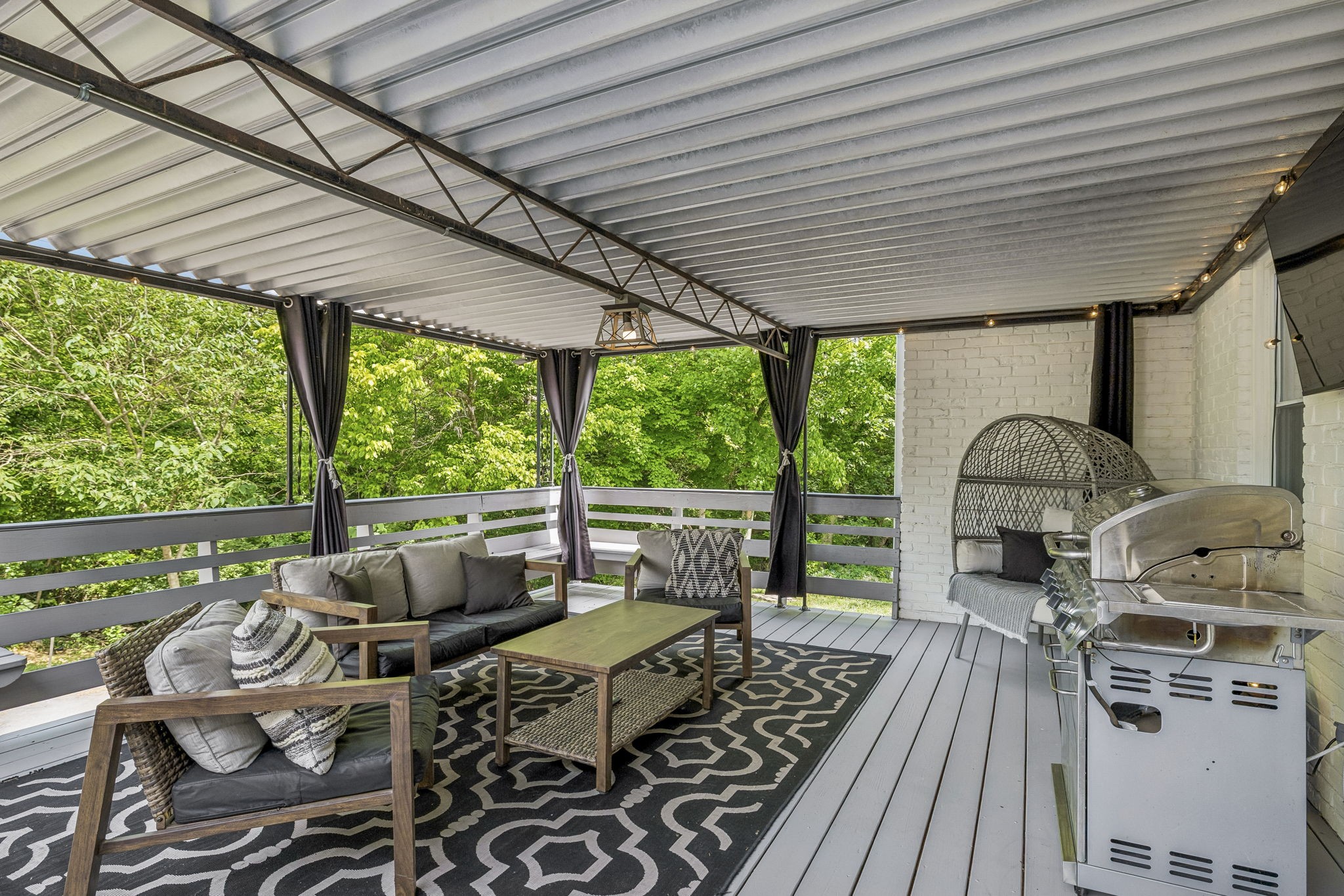 300 Finley Drive Nashville TN 37217