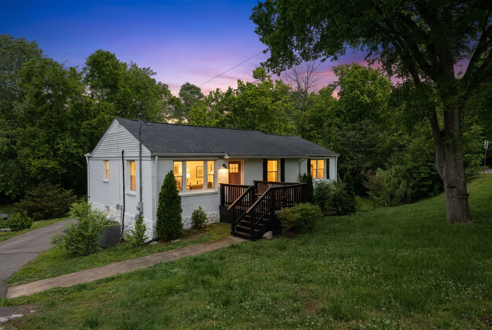 300 Finley Drive Nashville TN 37217