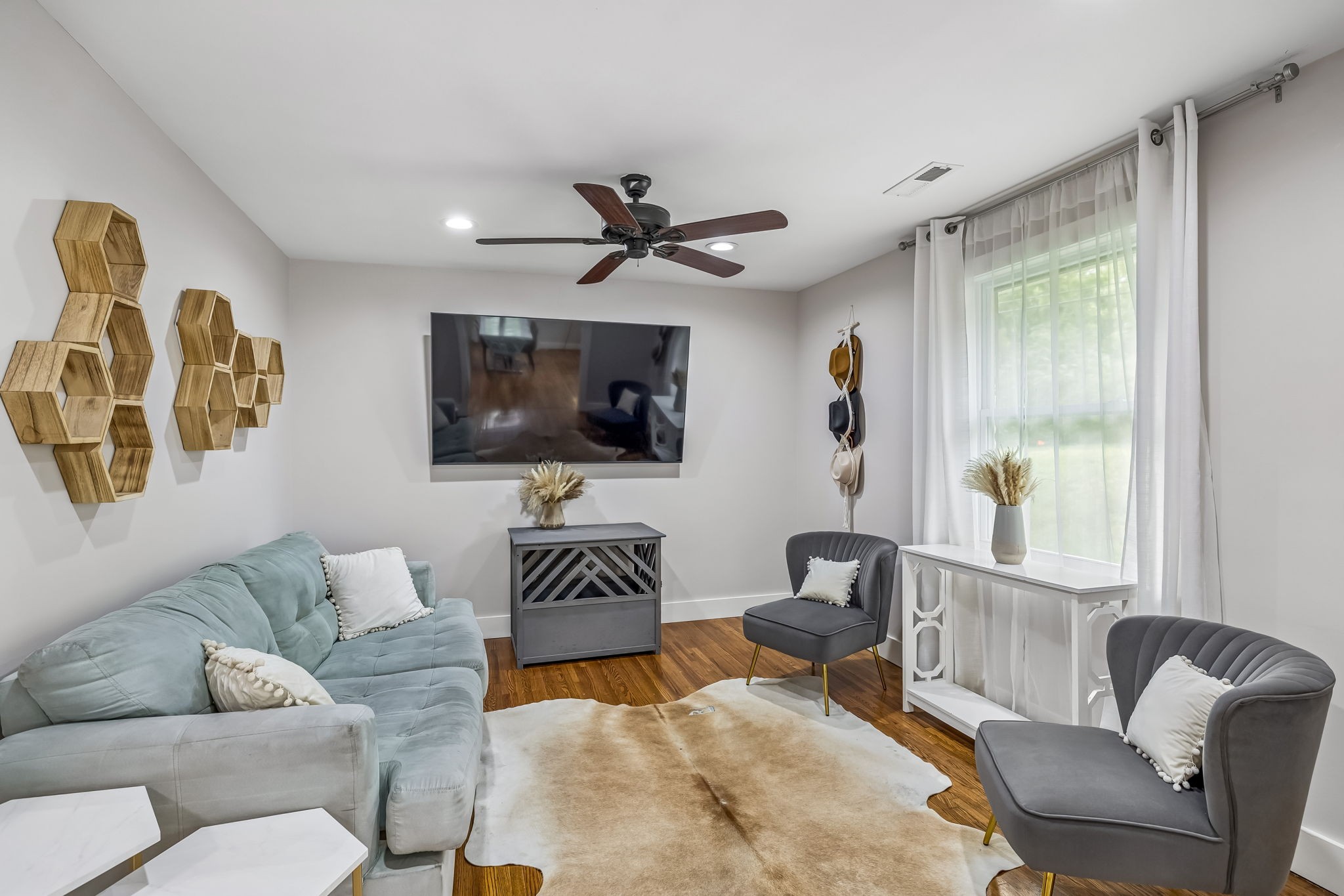 300 Finley Drive Nashville TN 37217