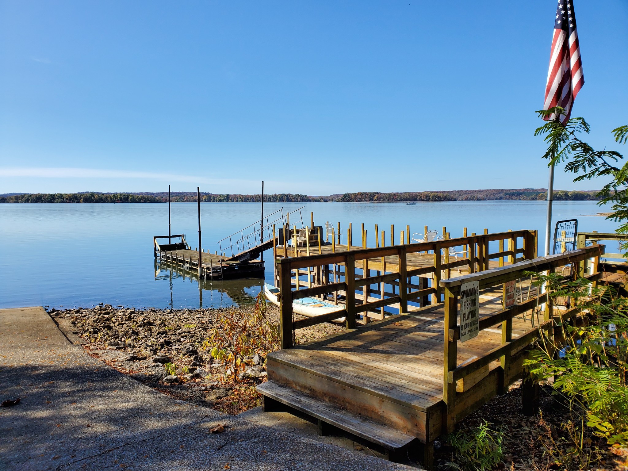 1 Turtle Point Waverly TN 37185