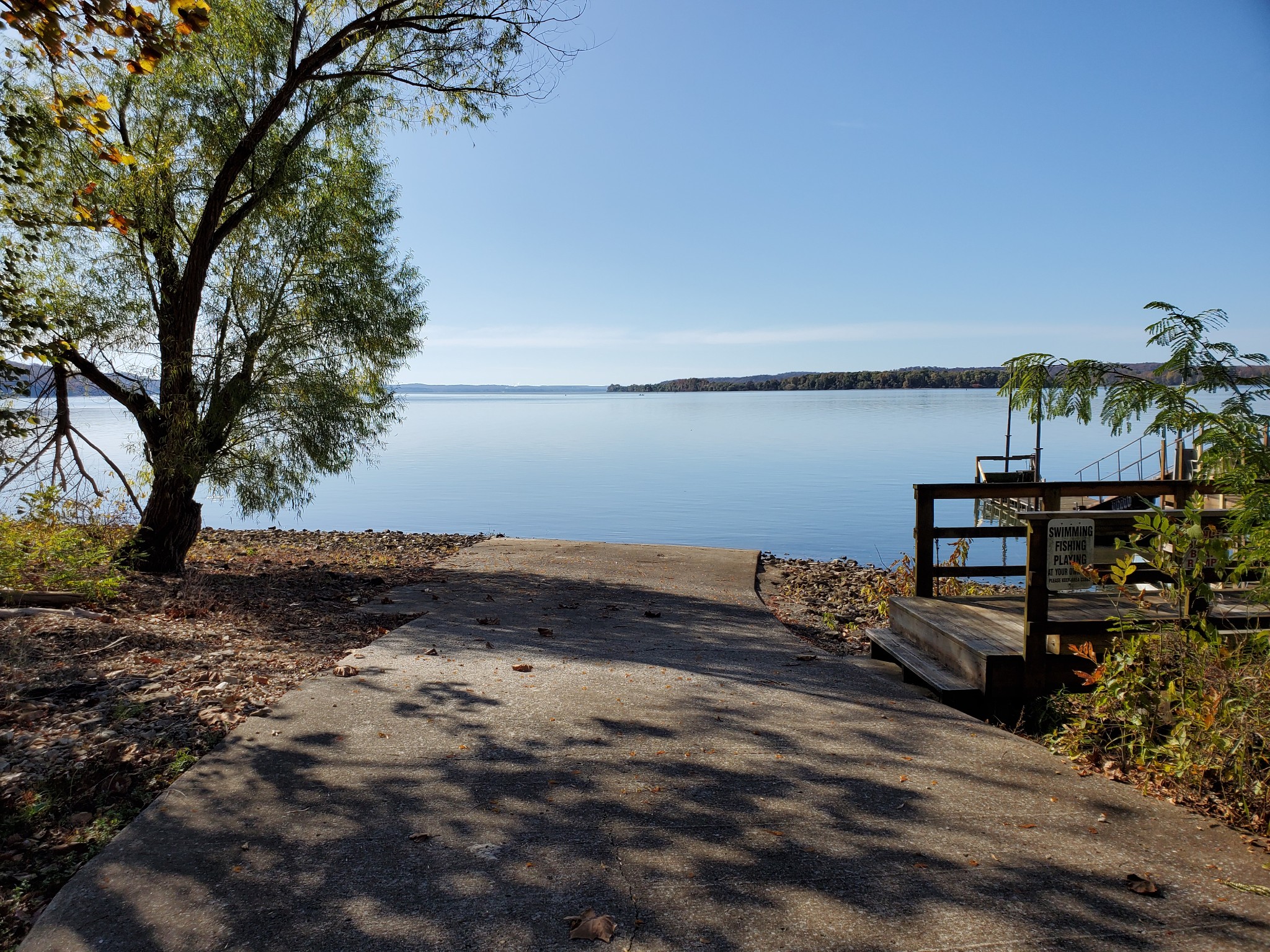 1 Turtle Point Waverly TN 37185