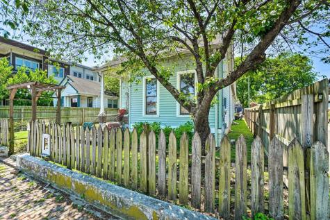 1323 3rd Ave, N Nashville TN 37208