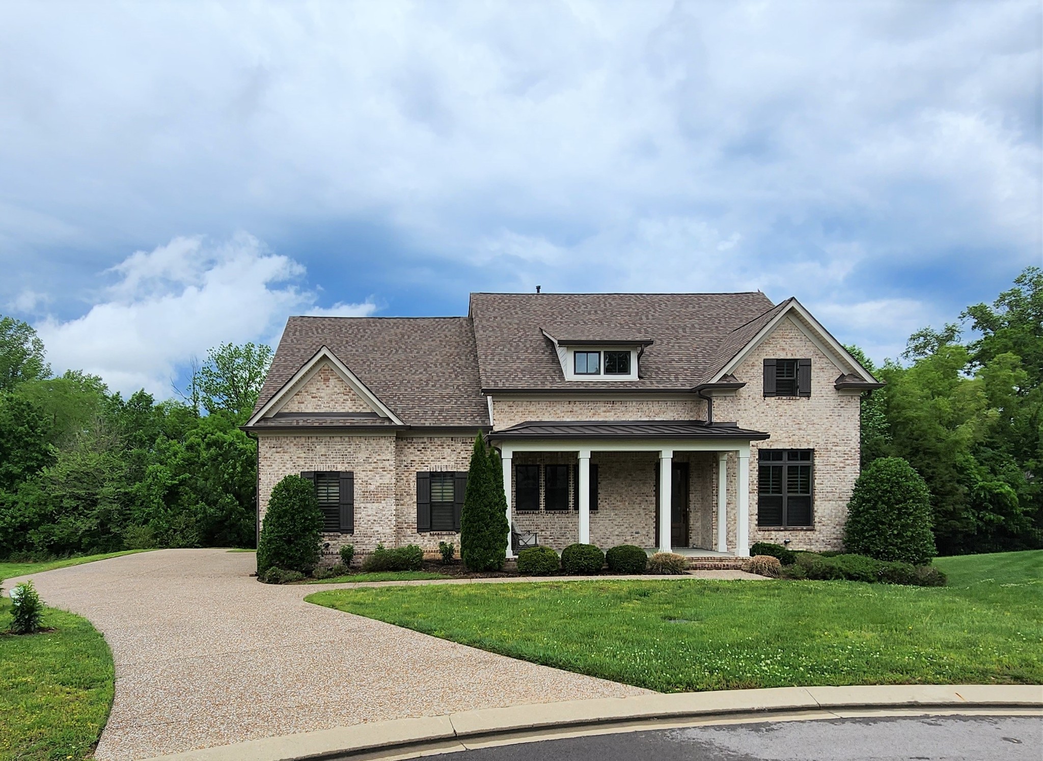 4174 Old Light Circle Arrington TN 37014