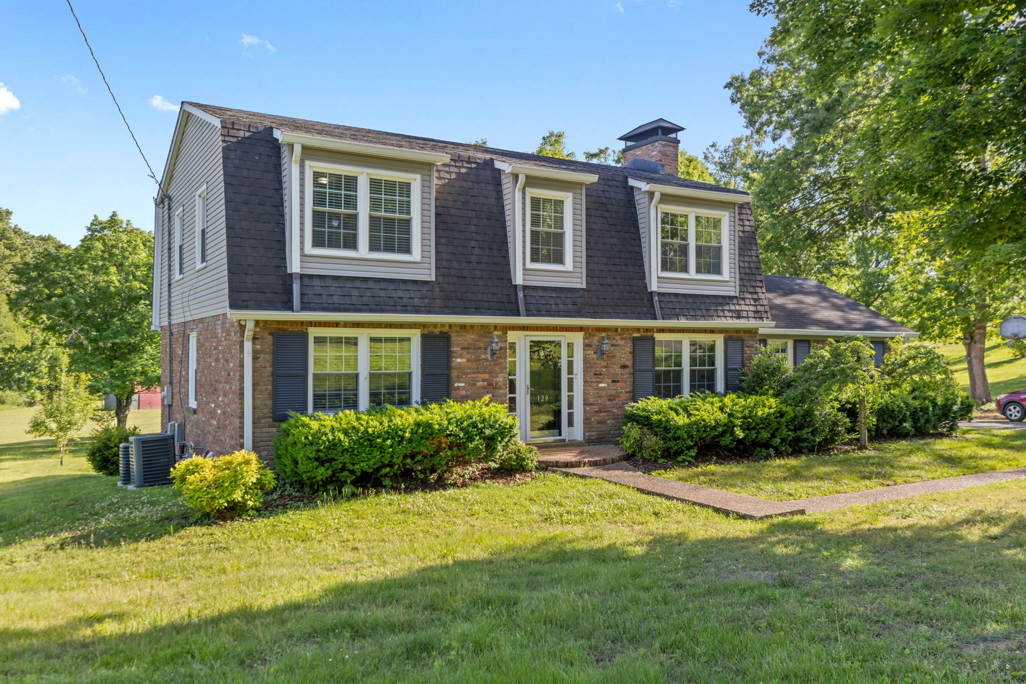 129 Wayne Street Gallatin TN 37066