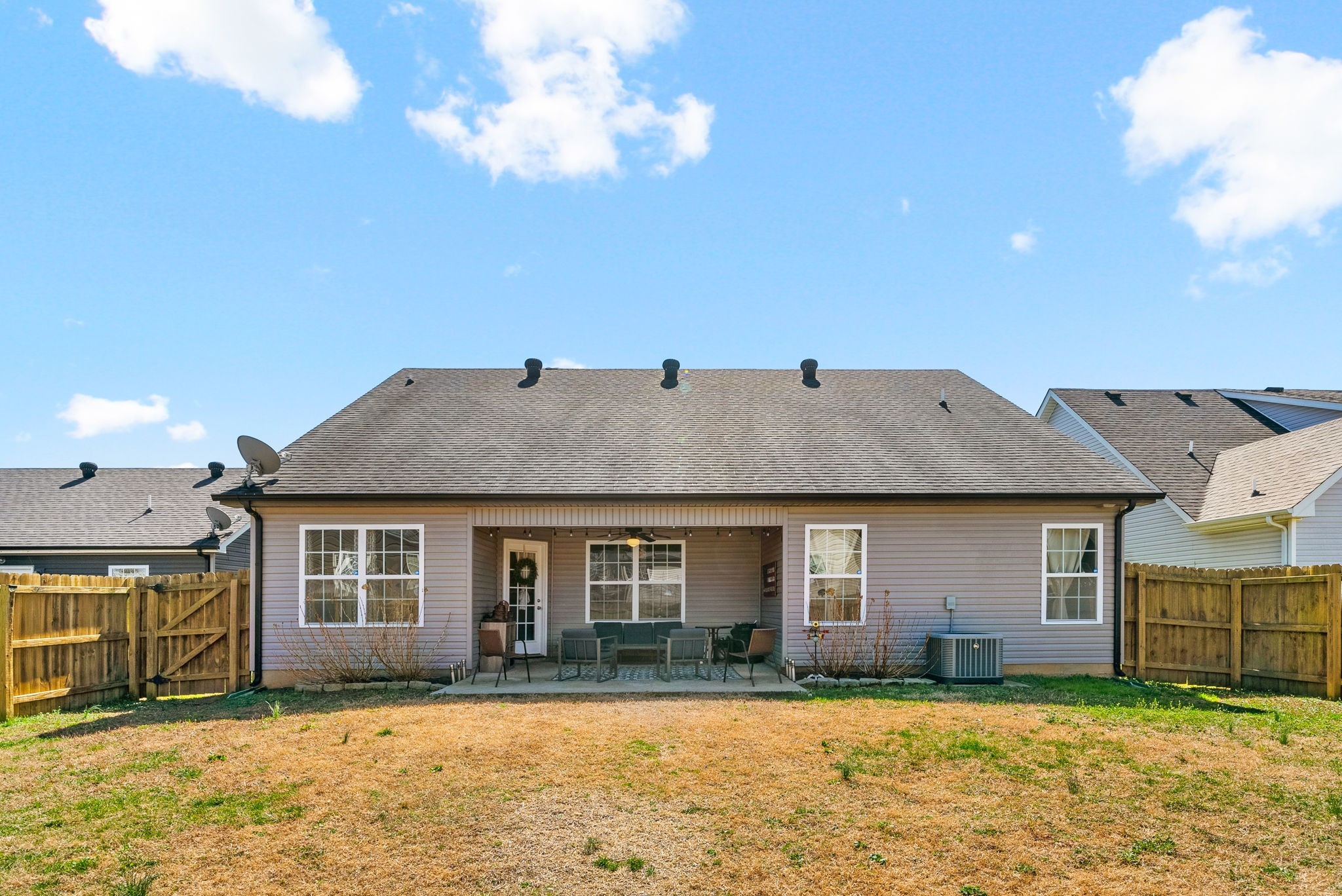 607 Fennec Way Clarksville TN 37042
