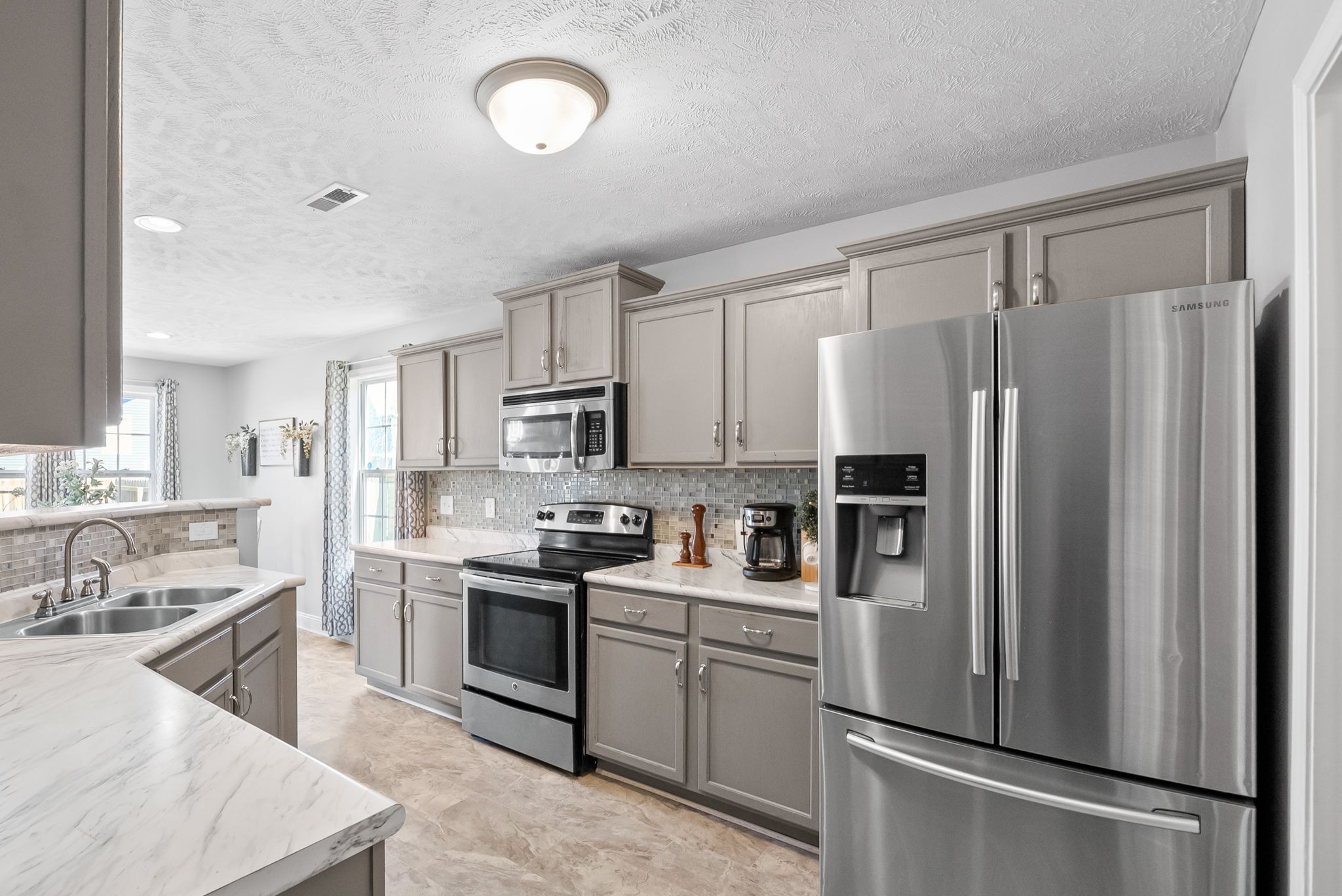 607 Fennec Way Clarksville TN 37042