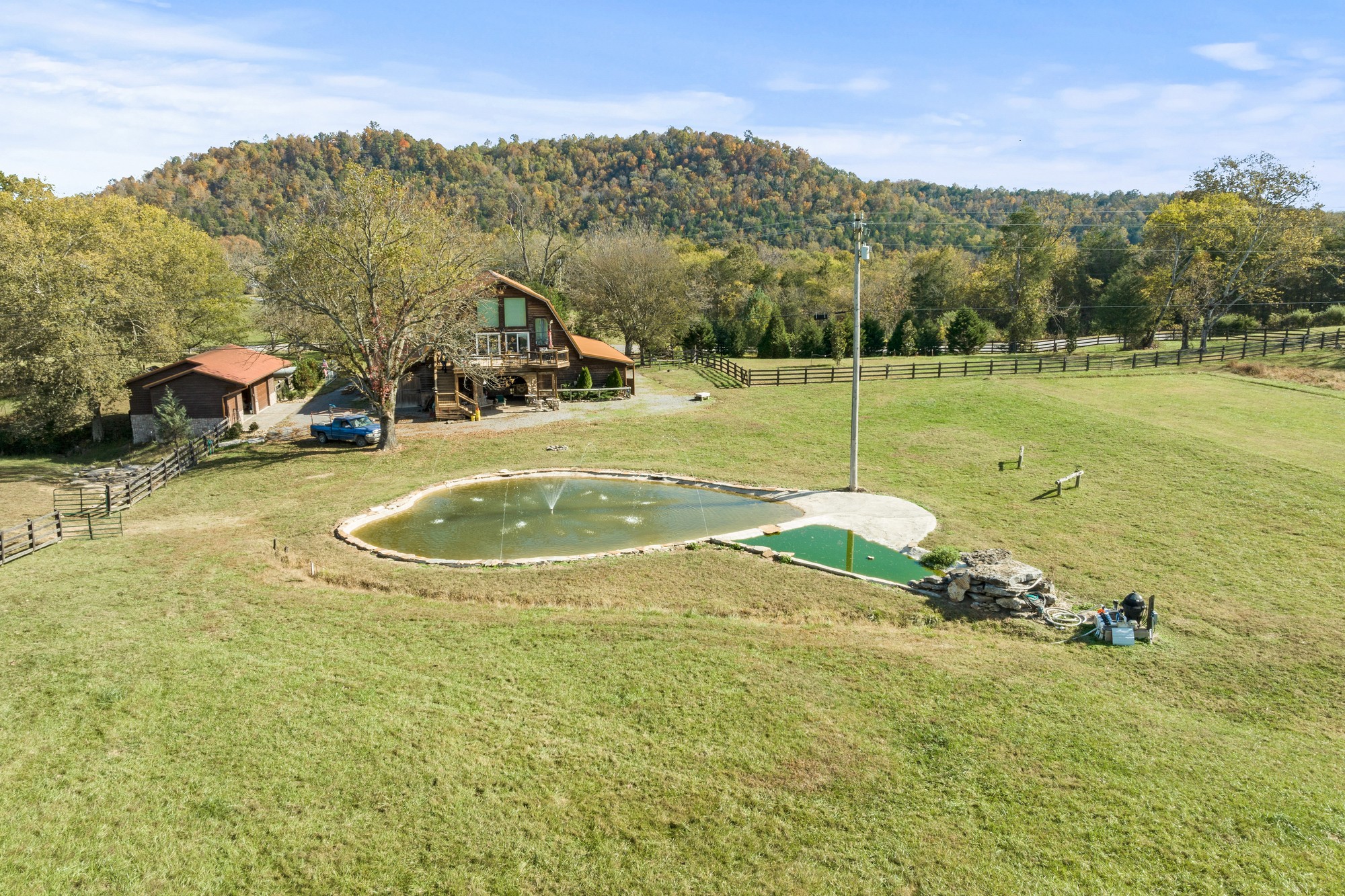 11528 Dodson Branch Highway Gainesboro TN 38562