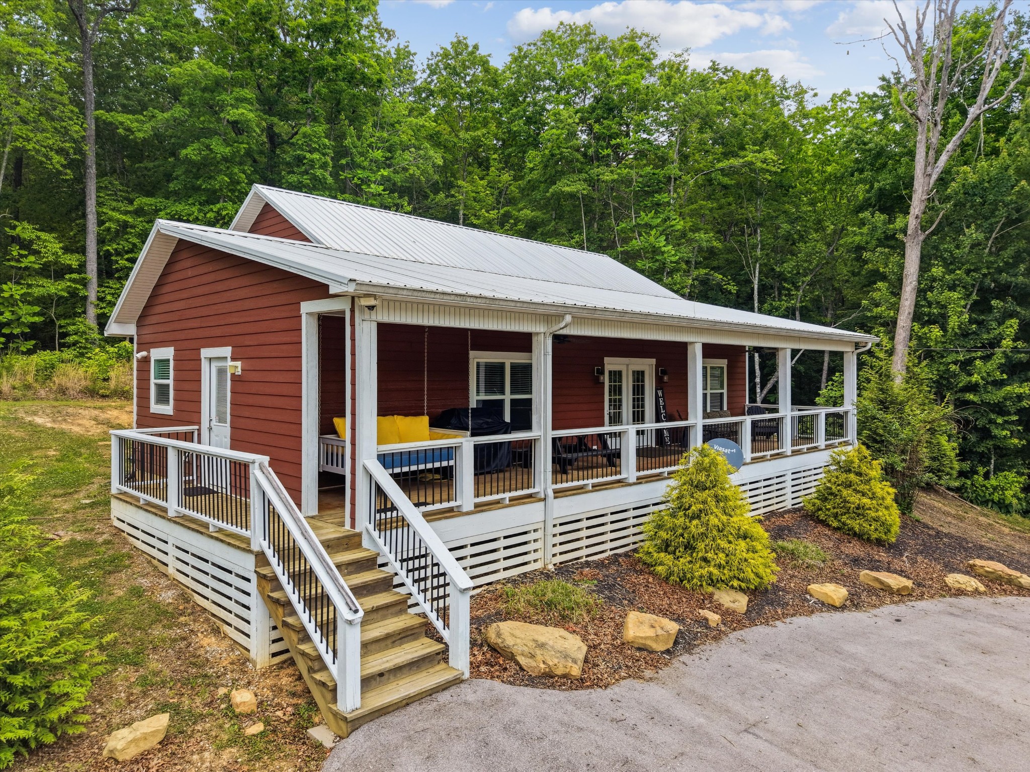 6830 Stinking Creek Road Pioneer TN 37847