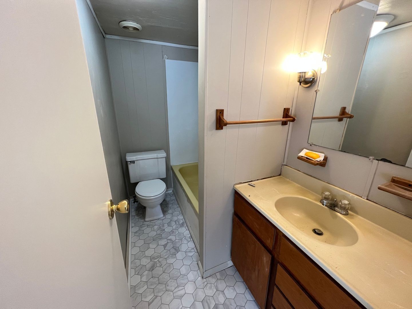 860 Lou Ann Lane Clarksville TN 37042