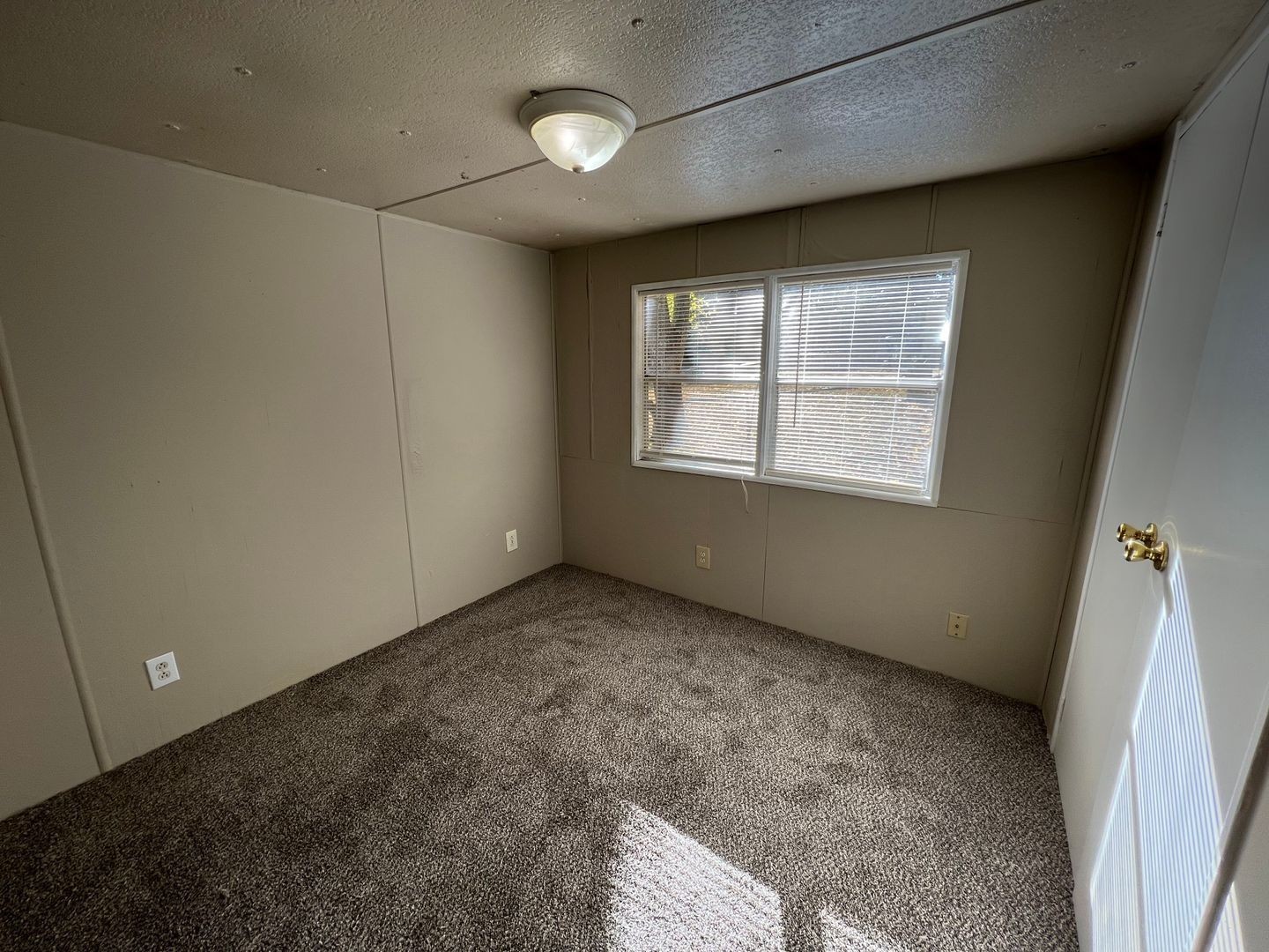 860 Lou Ann Lane Clarksville TN 37042