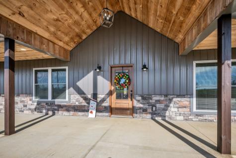 1547 Manley Loop Dickson TN 37055