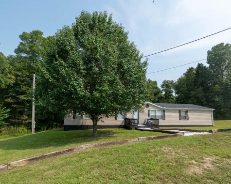 132 E Richview Road E Cumberland City TN 37050