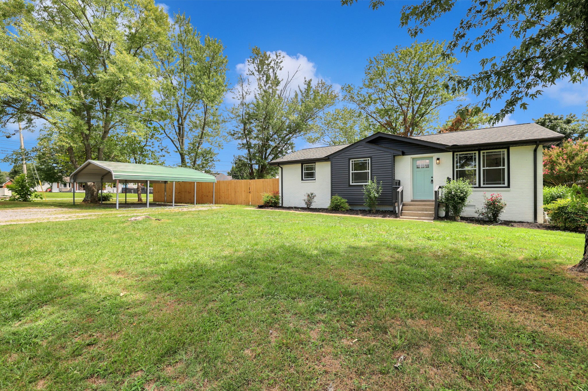 428 Oakdale Drive Lebanon TN 37087