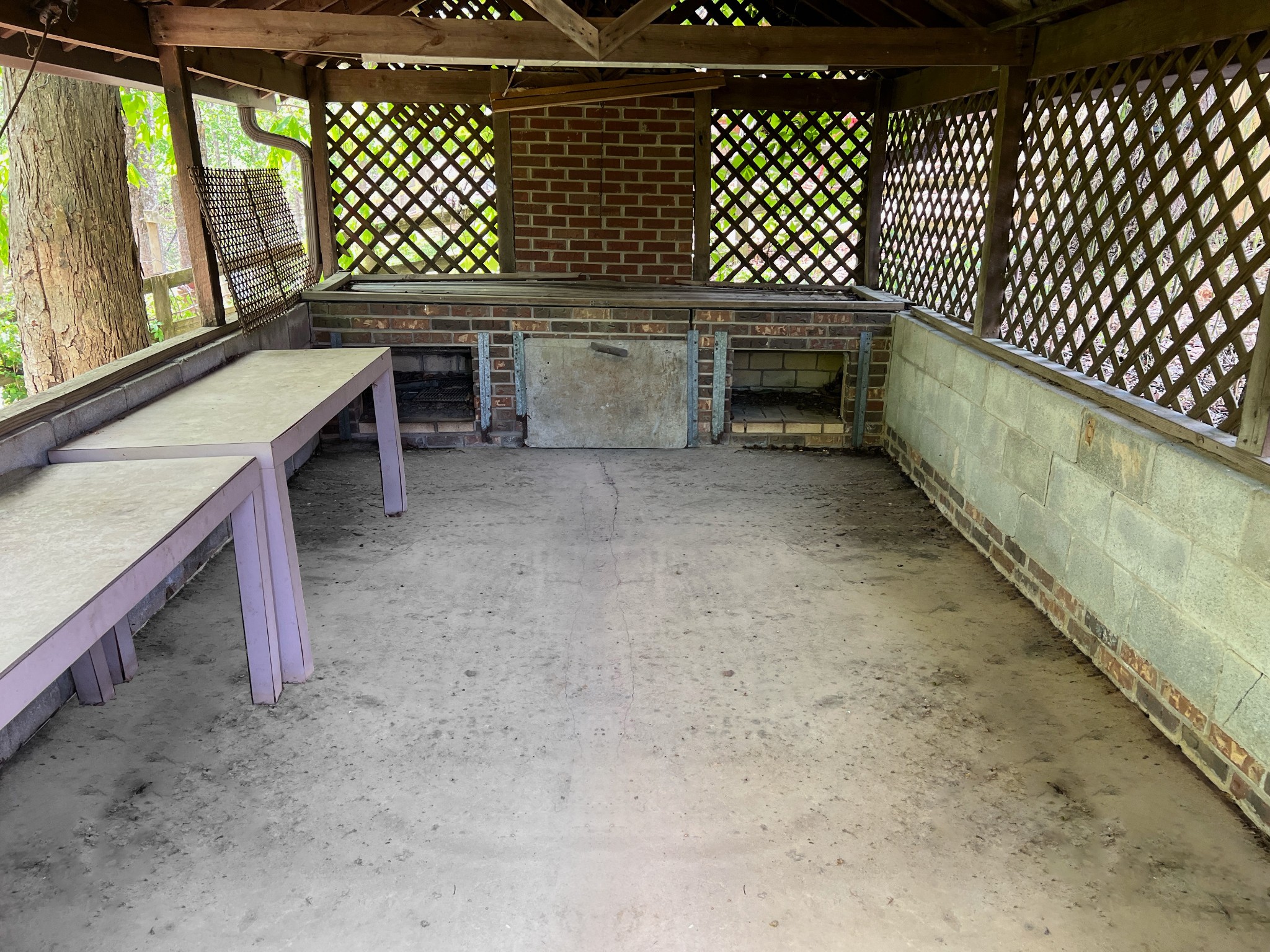159 W Hester Road Cottontown TN 37048