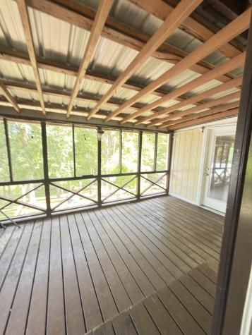 156 Lakeshore Circle Bumpus Mills TN 37028