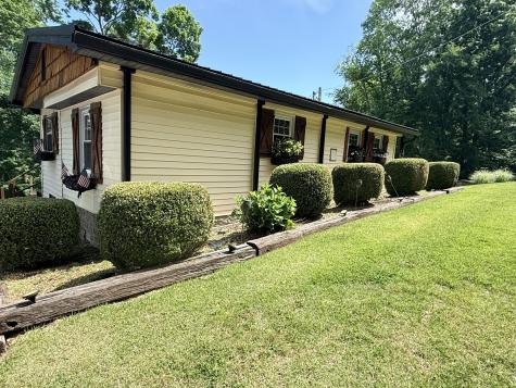 156 Lakeshore Circle Bumpus Mills TN 37028
