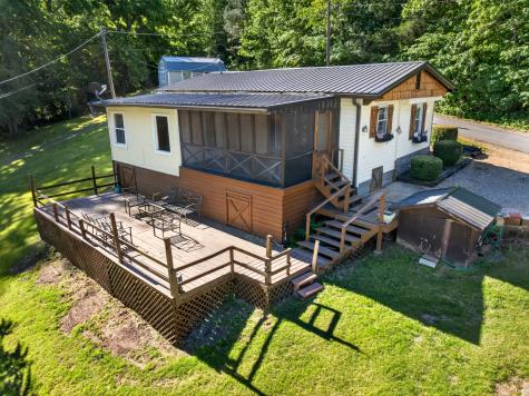 156 Lakeshore Circle Bumpus Mills TN 37028