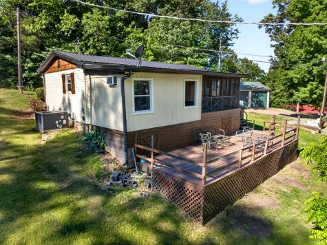 156 Lakeshore Circle Bumpus Mills TN 37028