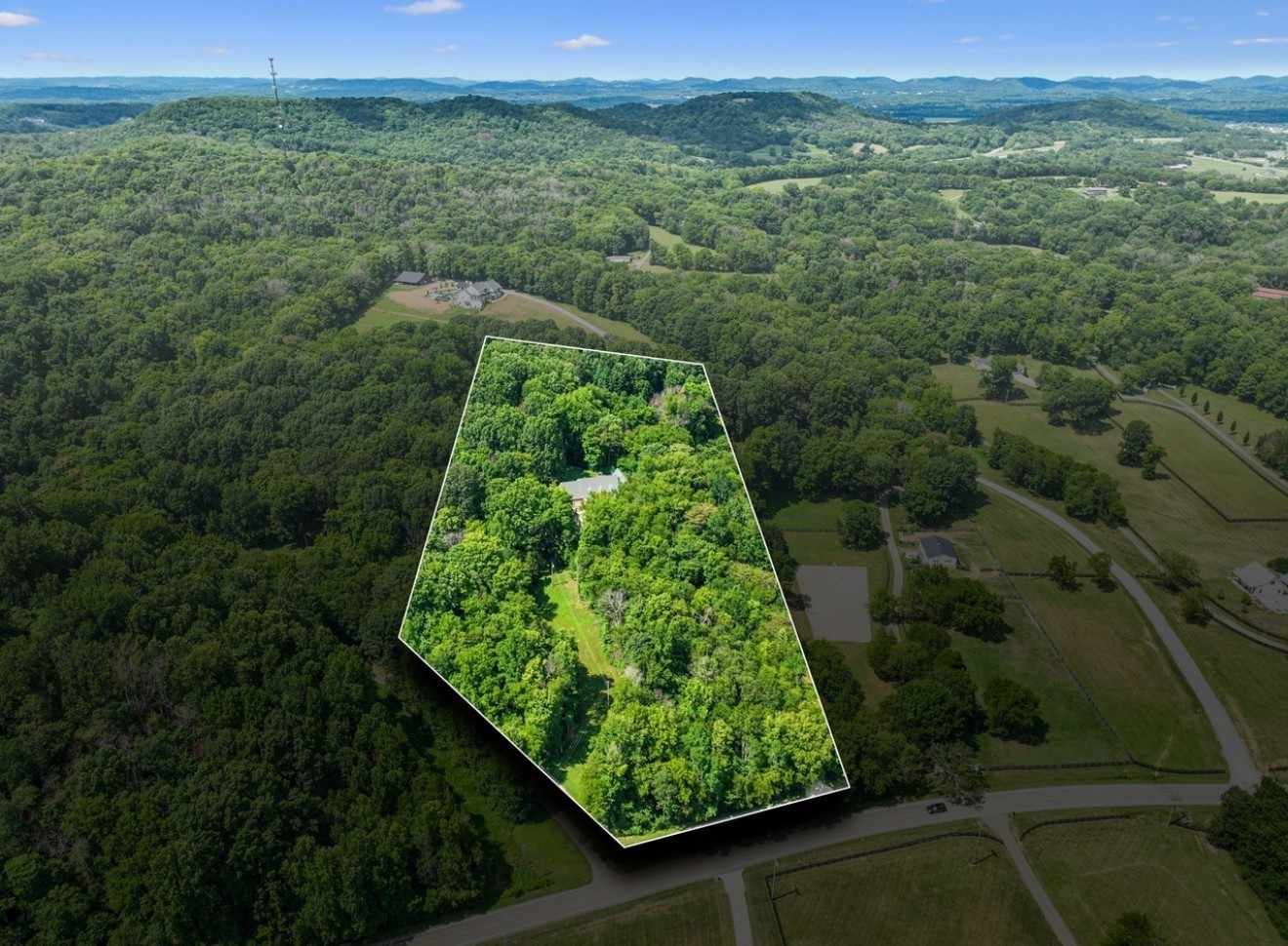 6480 Peytonsville Arno Road College Grove TN 37046