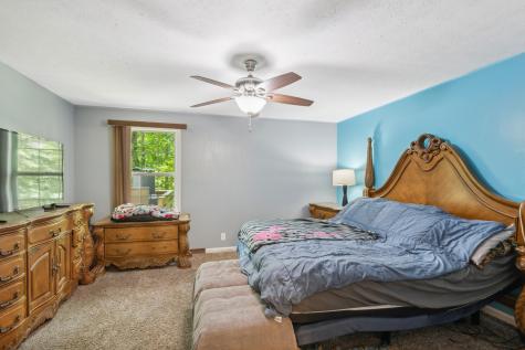1012 Tulip Drive White House TN 37188