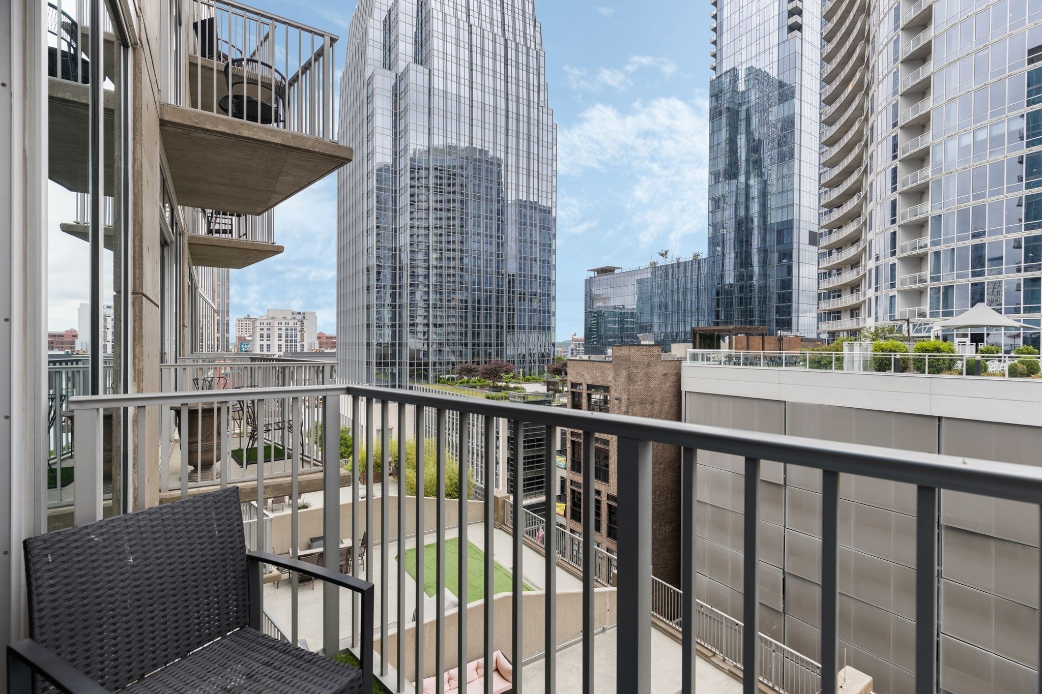 301 Demonbreun Street Nashville TN 37201