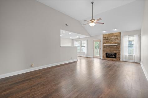 568 Tracy Lane Clarksville TN 37040