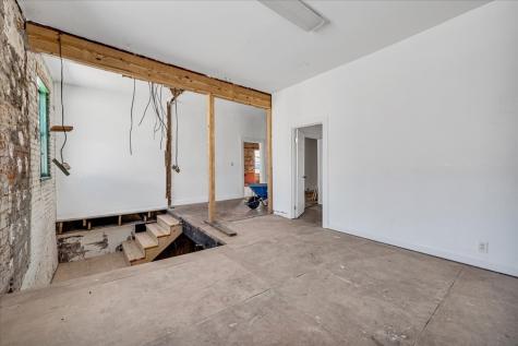 227 S Cedar Avenue South Pittsburg TN 37380