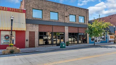 227 S Cedar Avenue South Pittsburg TN 37380