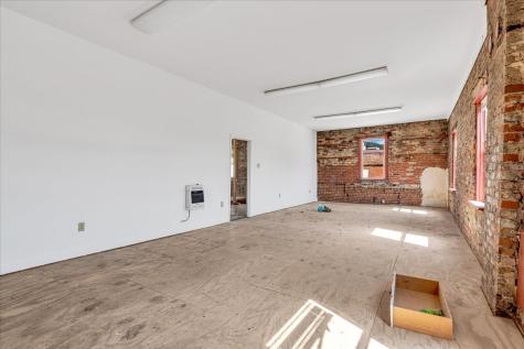 227 S Cedar Avenue South Pittsburg TN 37380