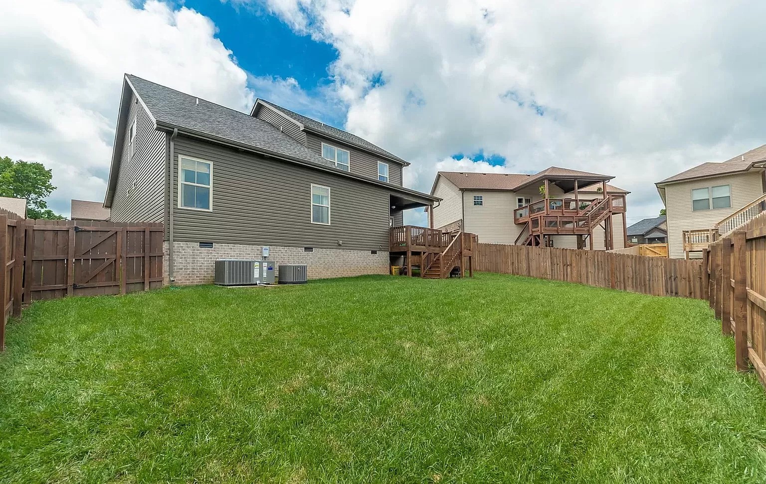 1335 Golden Eagle Way Clarksville TN 37040